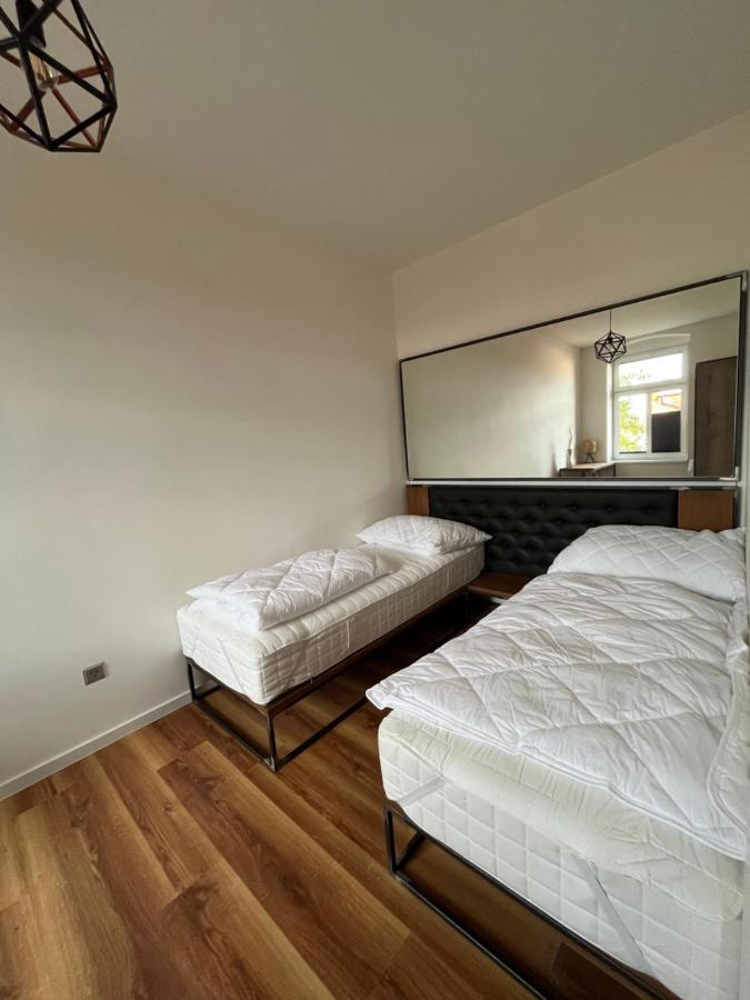 Apartmany Male Namesti, Broumov Esterno foto