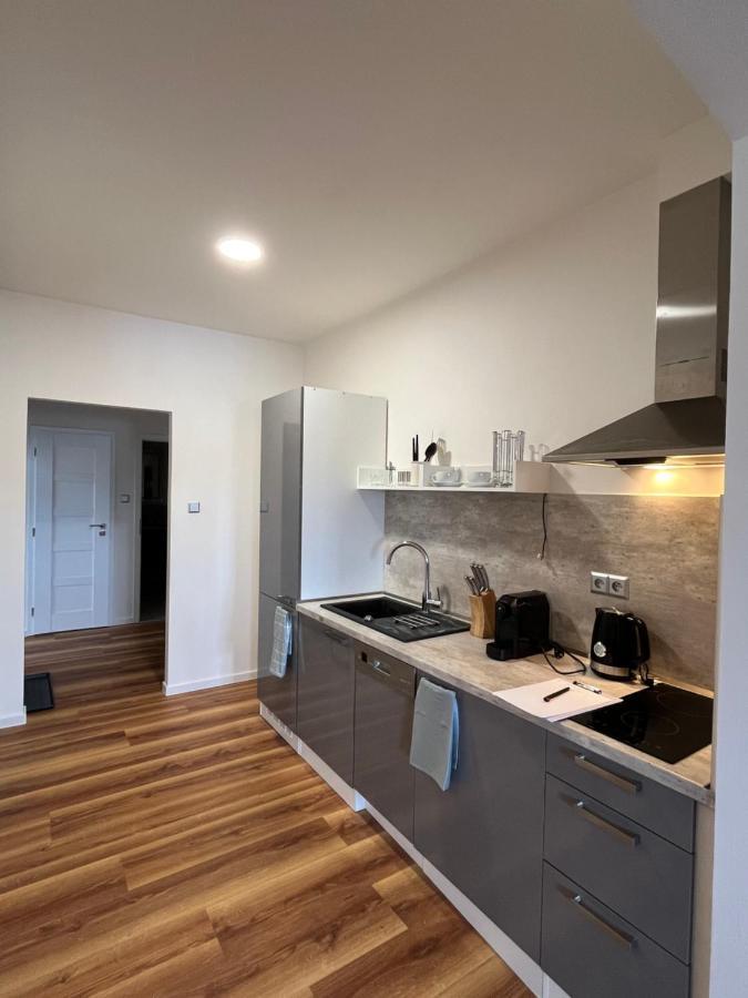 Apartmany Male Namesti, Broumov Esterno foto