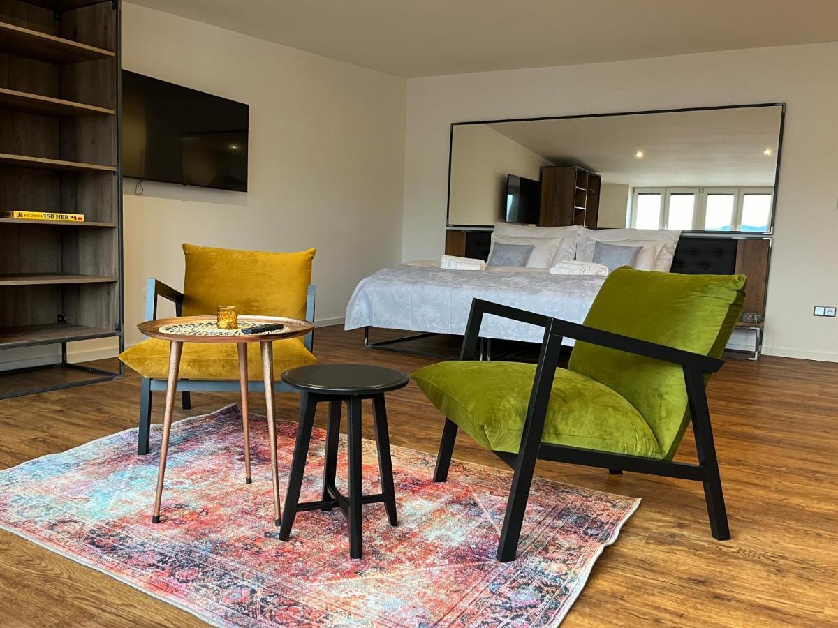 Apartmany Male Namesti, Broumov Esterno foto