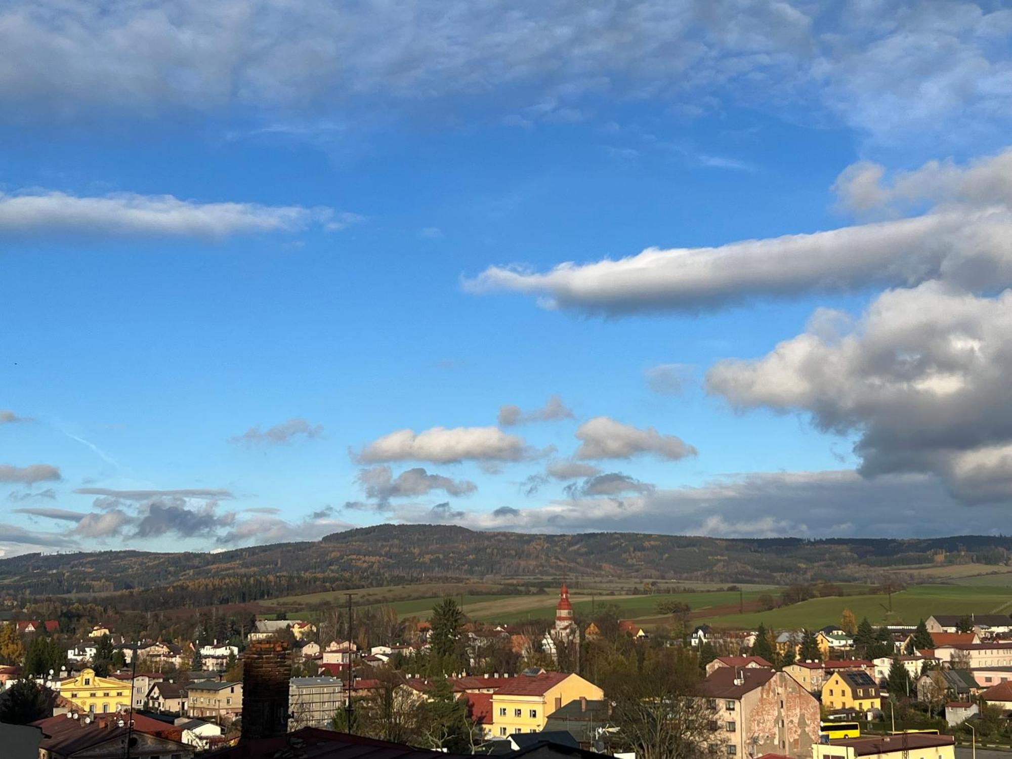 Apartmany Male Namesti, Broumov Esterno foto